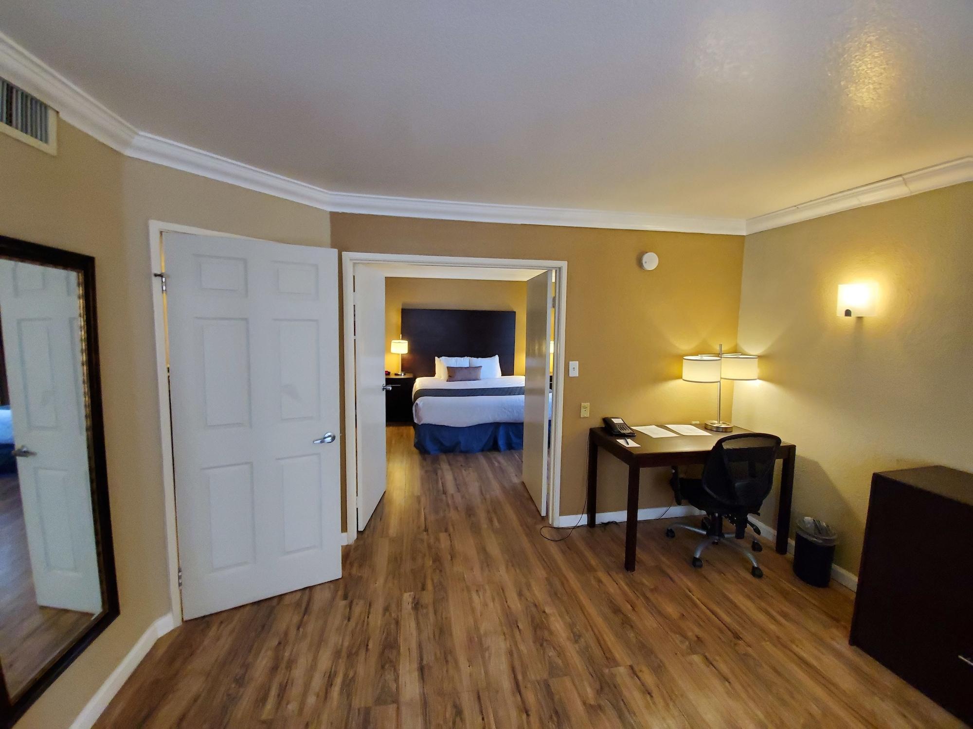 Hotel D'Lins Ontario Airport Екстериор снимка