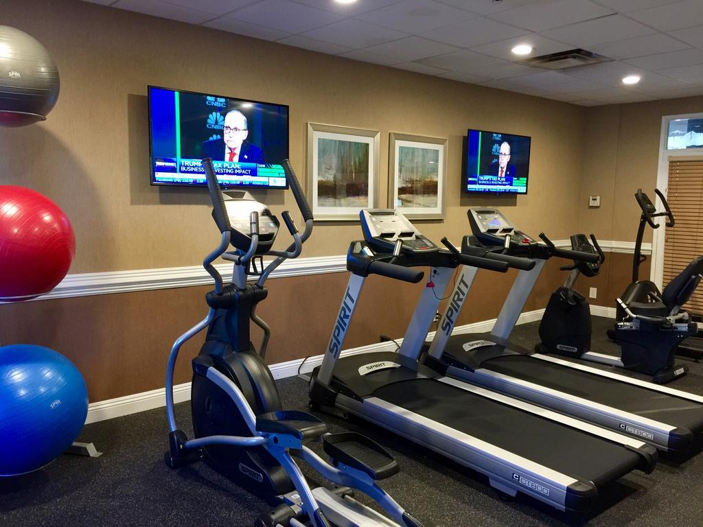 Hotel D'Lins Ontario Airport Екстериор снимка